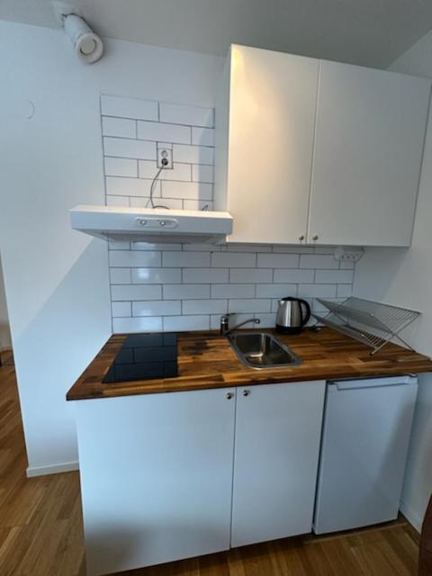 Edsviken Hotell Ab Sollentuna Zewnętrze zdjęcie