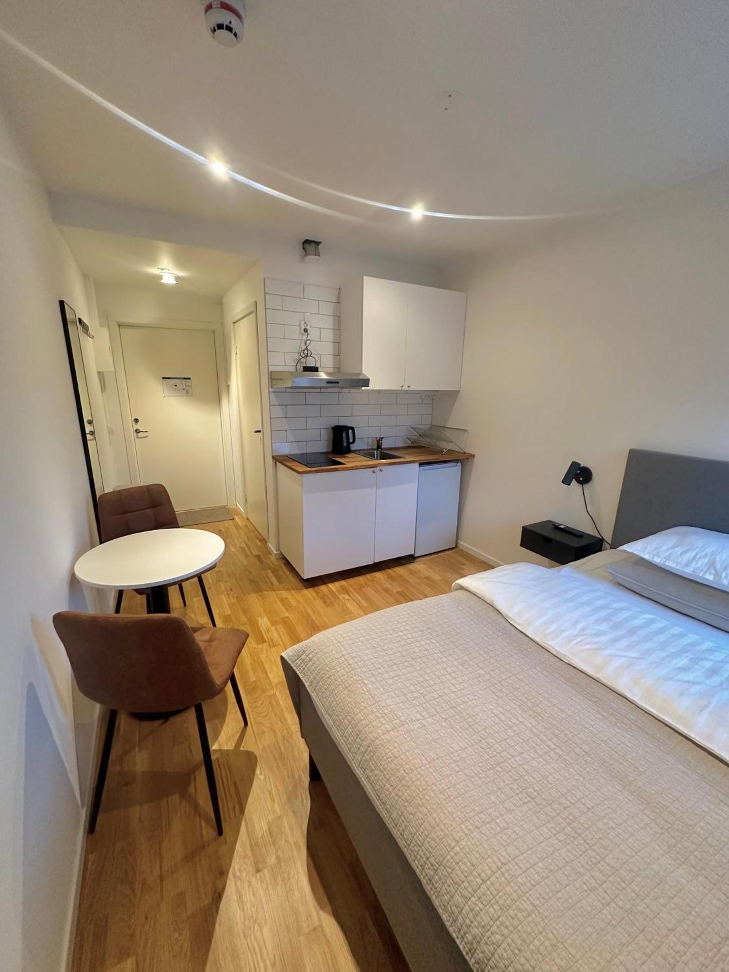 Edsviken Hotell Ab Sollentuna Zewnętrze zdjęcie