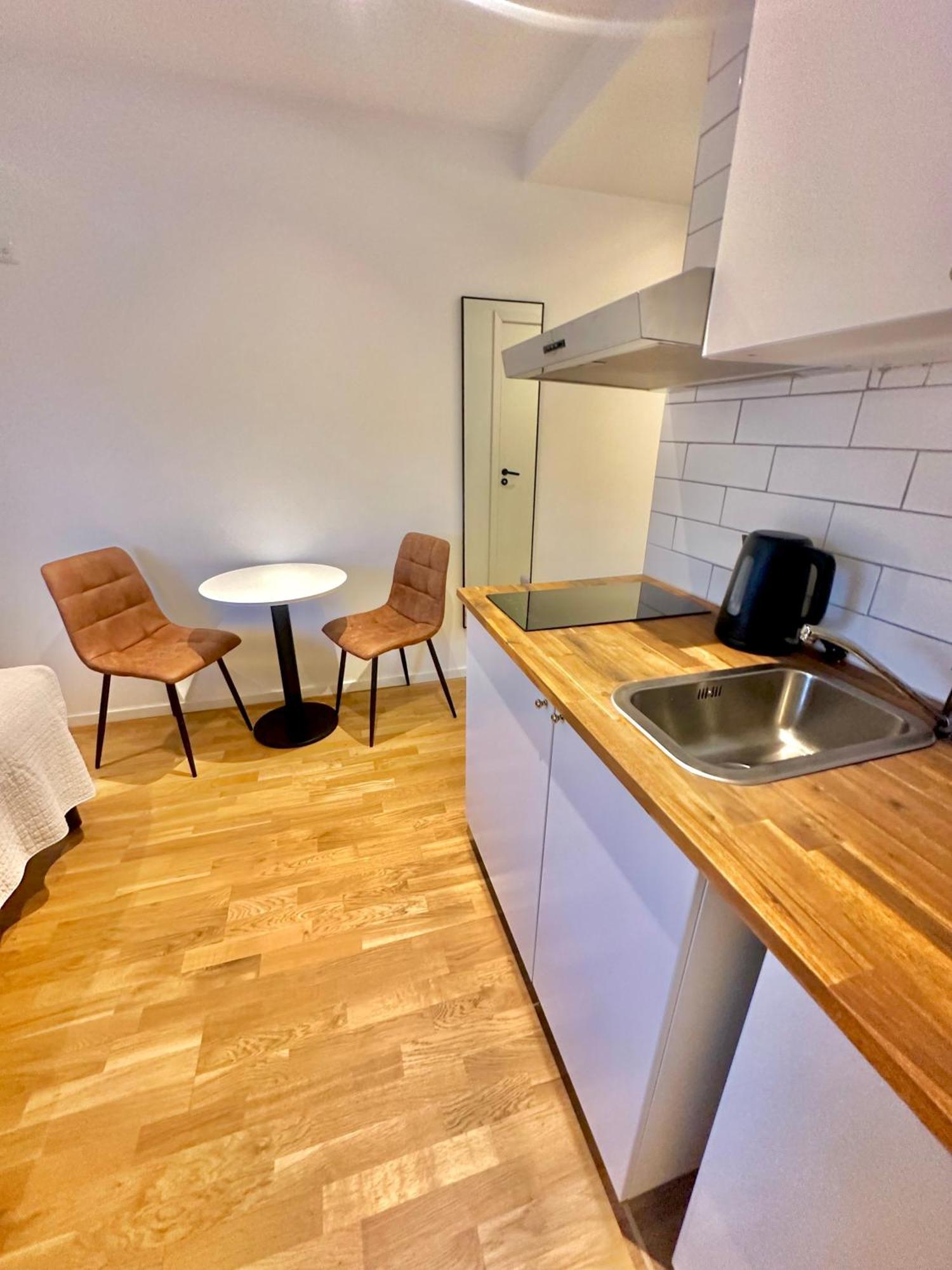 Edsviken Hotell Ab Sollentuna Zewnętrze zdjęcie
